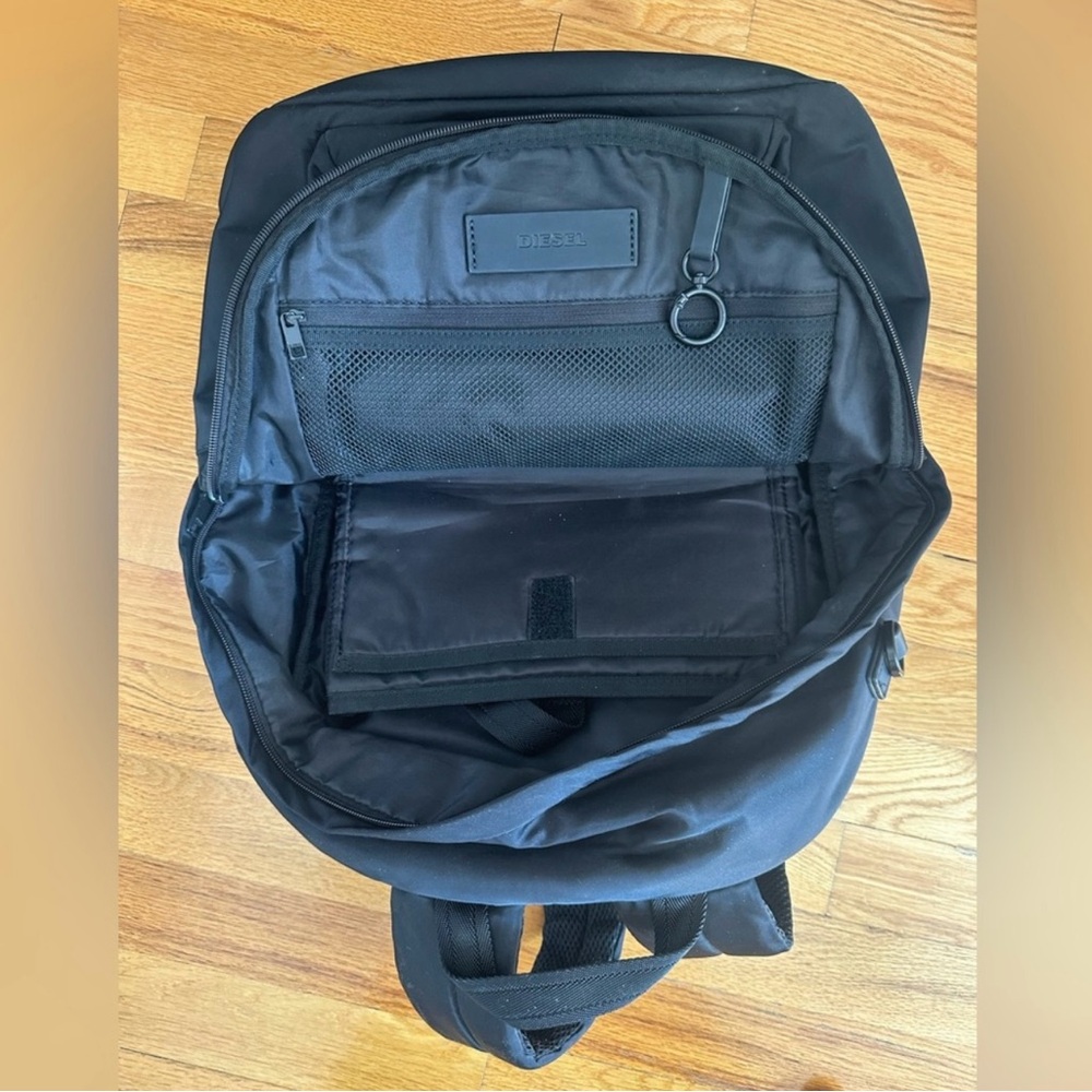 Diesel Men's Black Backpack - Picture 4 of 4